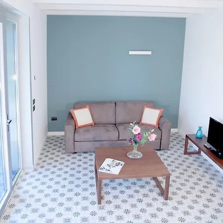 Di Caffe Maya By Holiday Solutions Appartement Maslianico